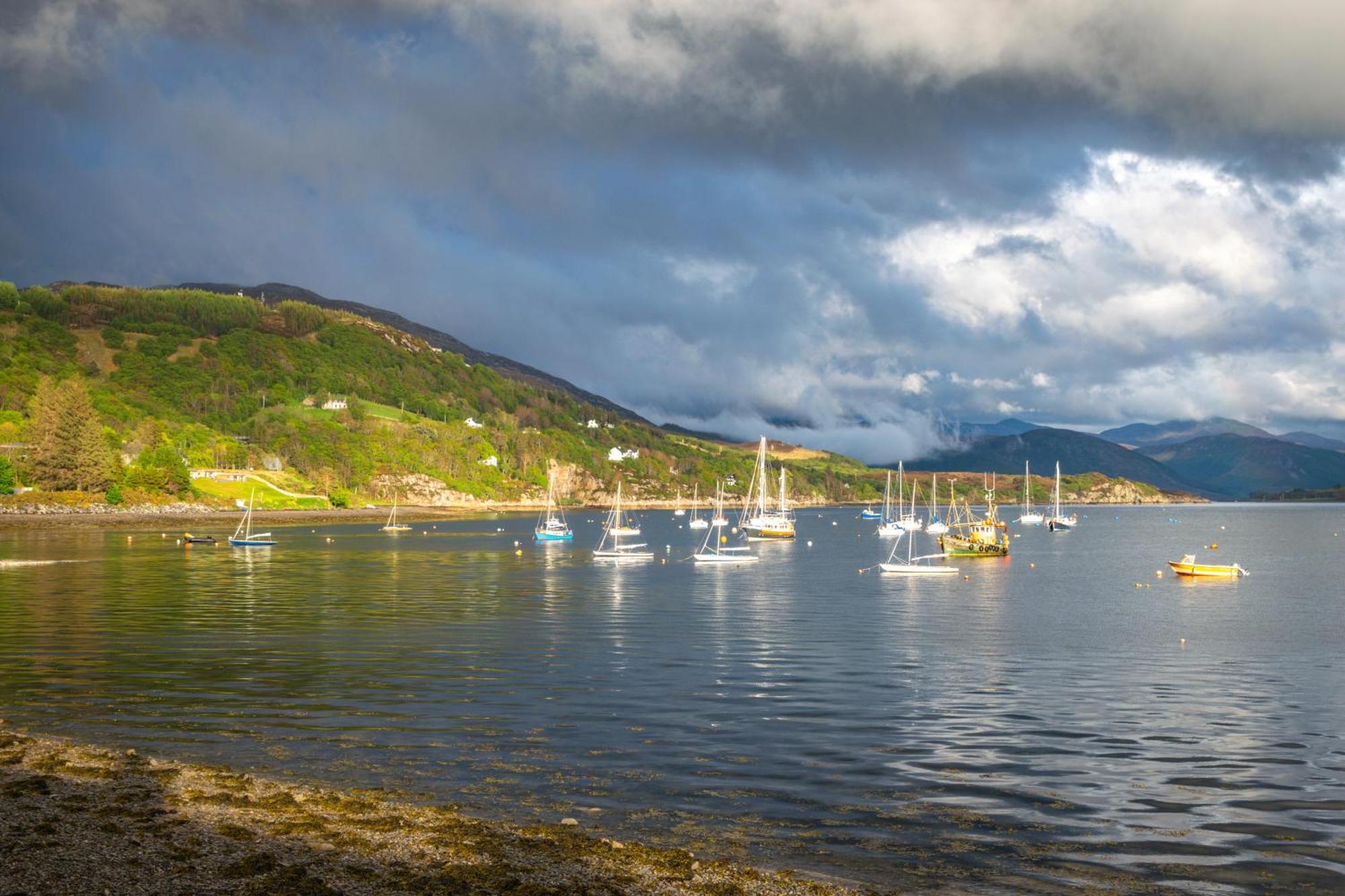 Ullapool Youth Hostel Bagian luar foto
